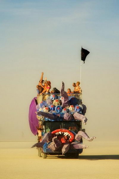   :: Burning Man  12