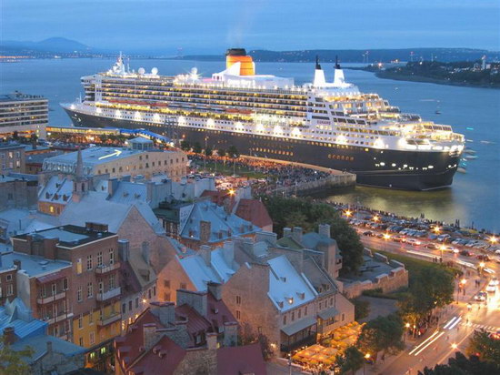   :: Queen Mary  8