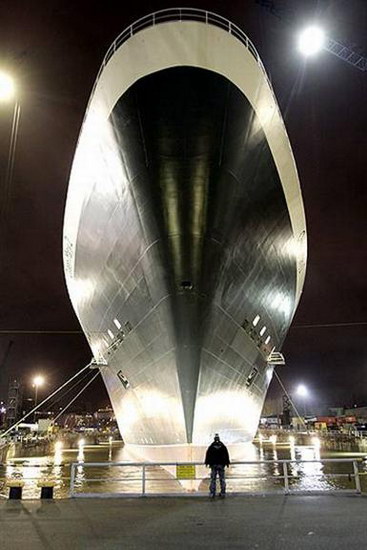   :: Queen Mary  0