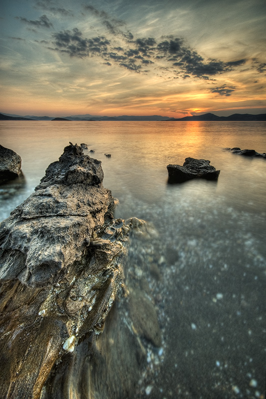  ::   HDR ::  2