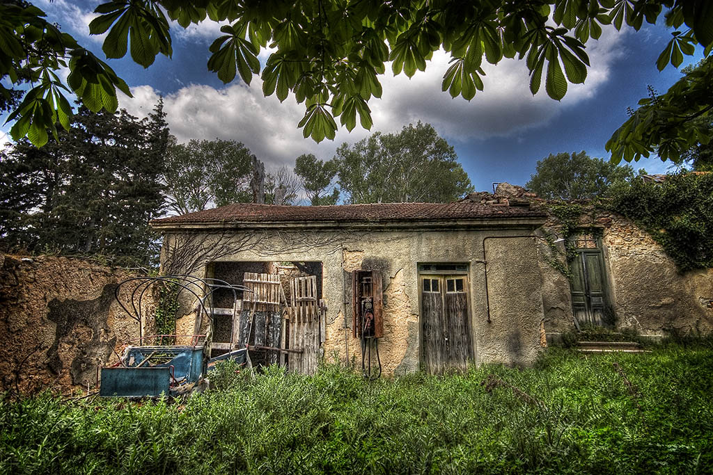  ::   HDR ::  2