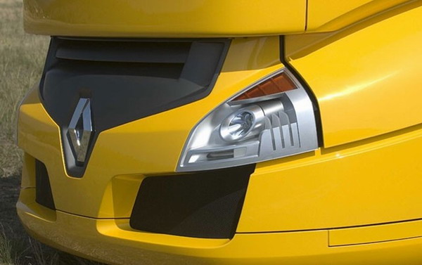  :: Renault Tradience  4