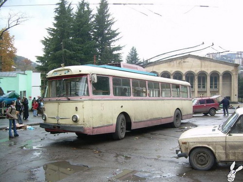 Старенькие троллейбусы фото 5