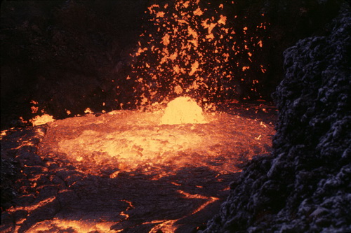 Фотографии живого вулкана фото 15