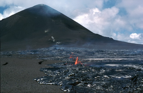 Фотографии живого вулкана фото 24