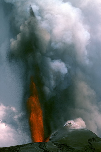 Фотографии живого вулкана фото 27