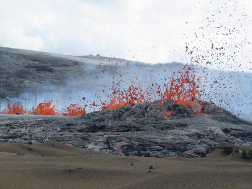 Гавайская вулканическая обсерватория фото 81