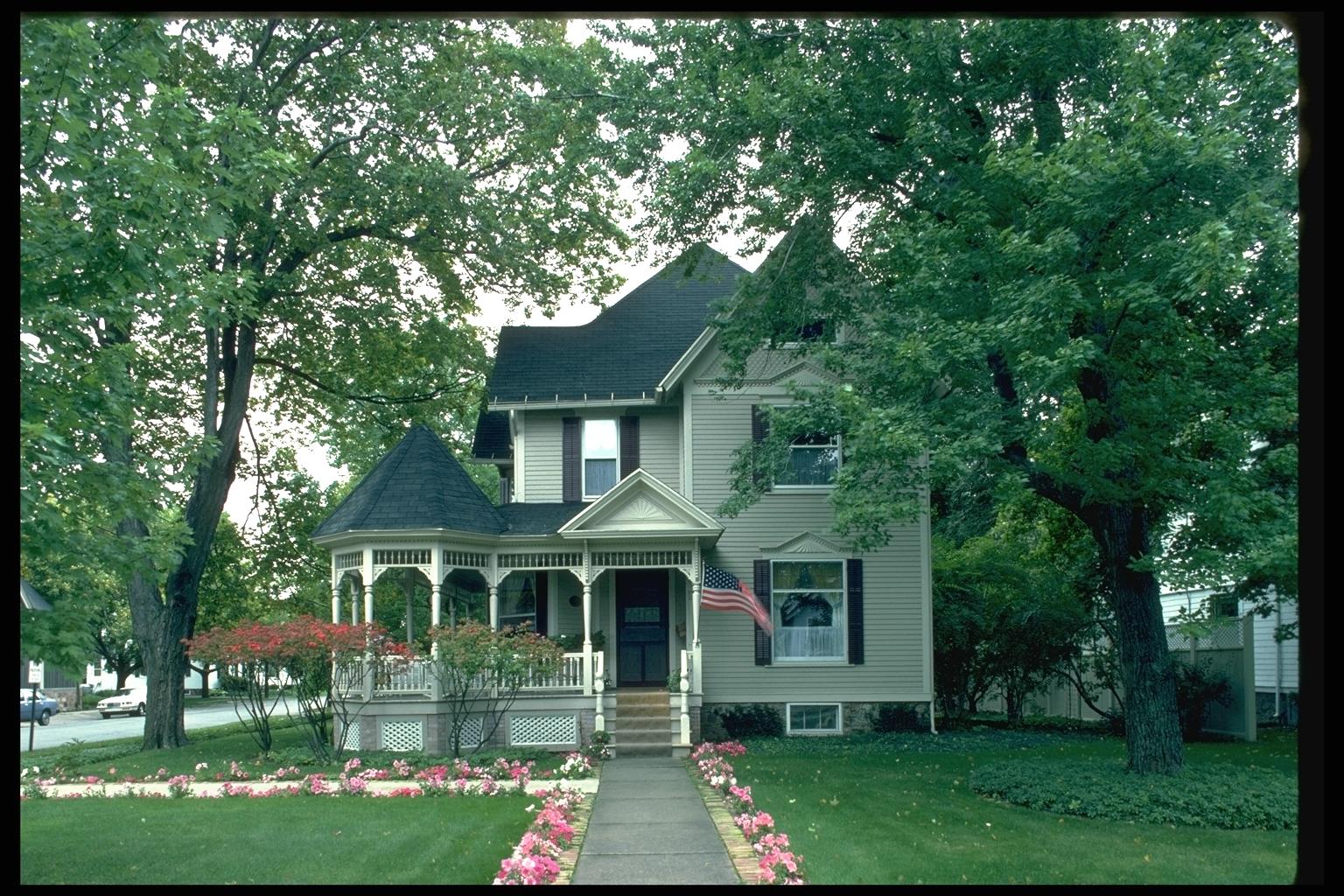Дом в котором я хотел бы жить. Свои дома. Дом с американским флагом. Дома картинки фото. Дом, в котором....