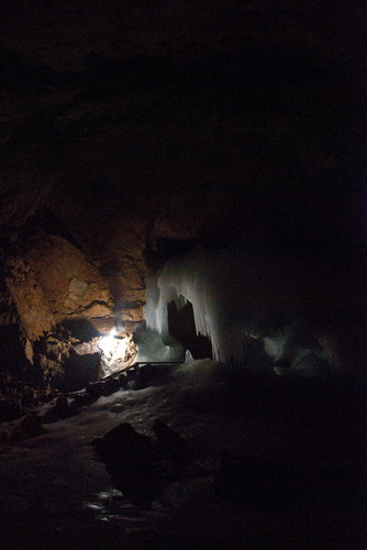 Пещеры Айсризенвельт фото 12