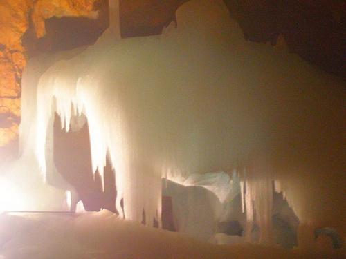 Пещеры Айсризенвельт фото 17