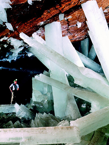 Naica - пещера с огромными кристаллами. фото 30