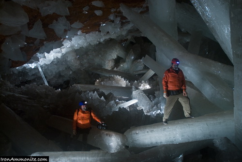 Naica - пещера с огромными кристаллами. фото 31