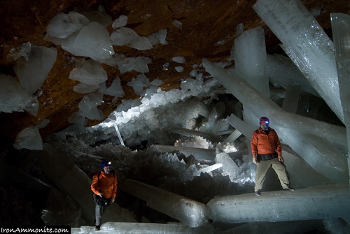 Naica - пещера с огромными кристаллами. фото 33