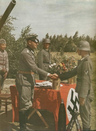 Историческое :: Цветные фотографии Третьего Рейха фото 13