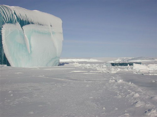 Ледяные образования в Антарктике фото 7